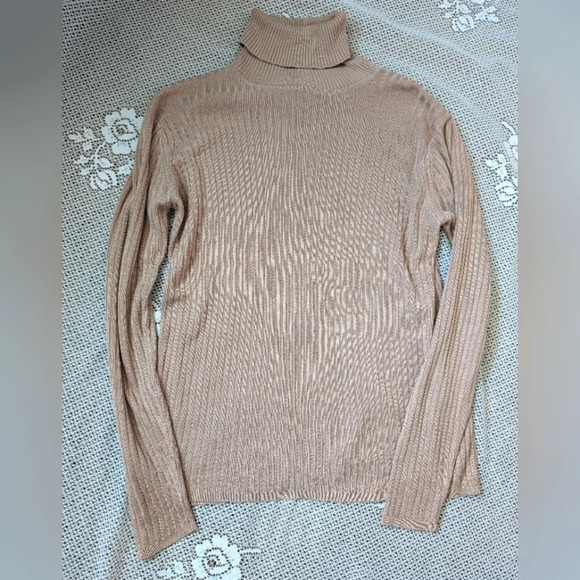 90s Silk Beige Turtleneck Sweater - Picture 1 of 4